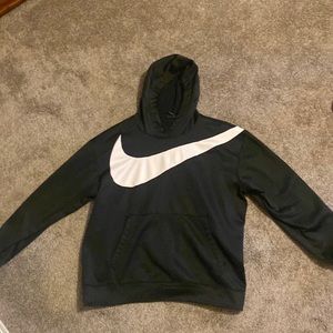 Nike Dri-Fit Hoodie (Logo over shoulder)